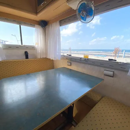 Van-derlust Camper - Only For Static Campsite *